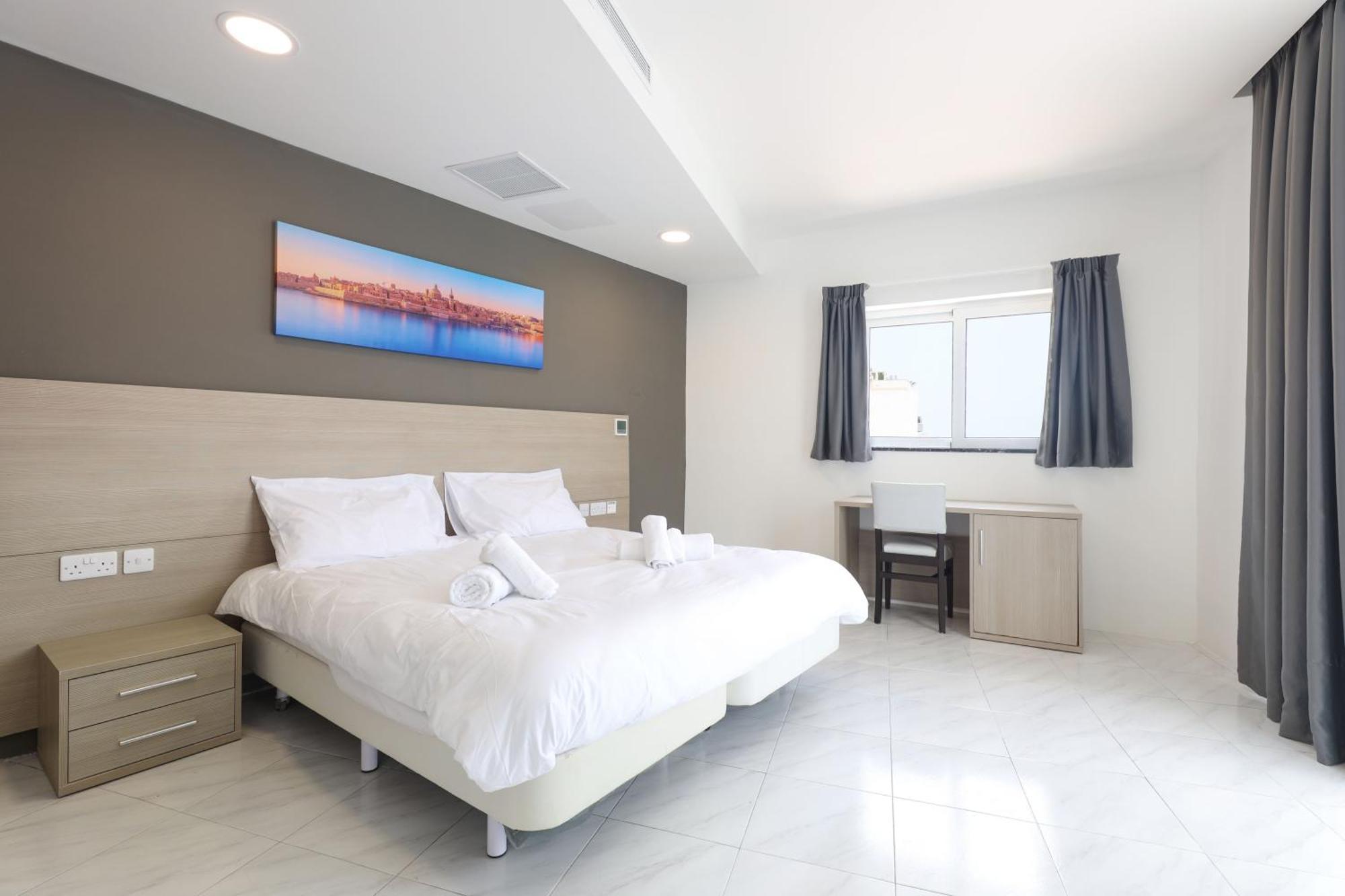 Seaview Stays St. Paul's Bay Camera foto