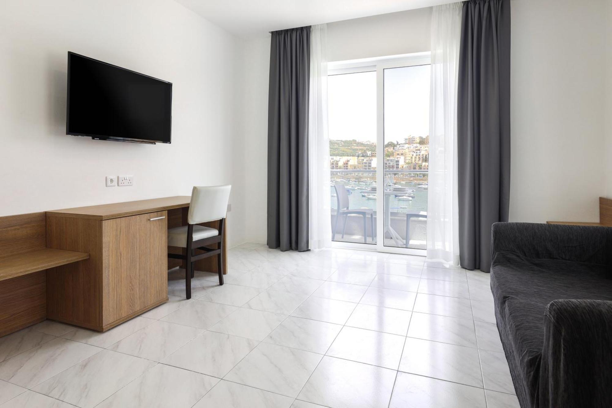 Seaview Stays St. Paul's Bay Camera foto
